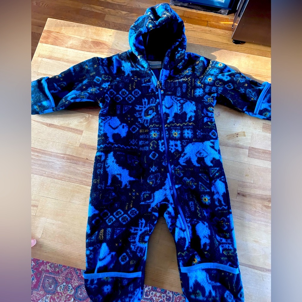 Columbia fleece bunting 6-12 months worn only a handful of times